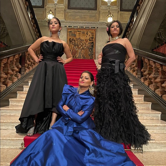 Meet your Posher, Nikki - Picture 4 of 4